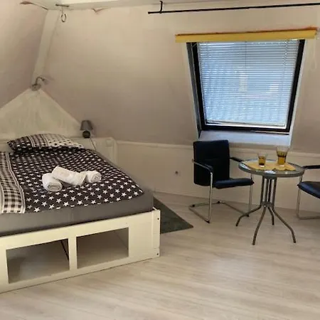 Vida Real Estate Laufamholz Homestay