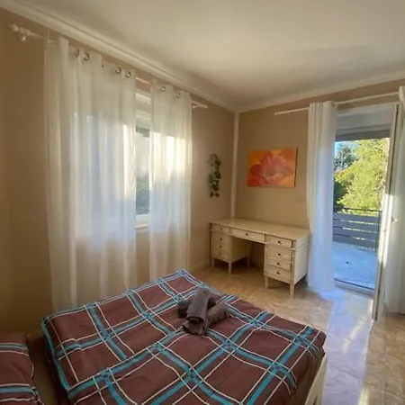 Vida Real Estate Laufamholz Δωμάτια σε οικογενειακή κατοικία *